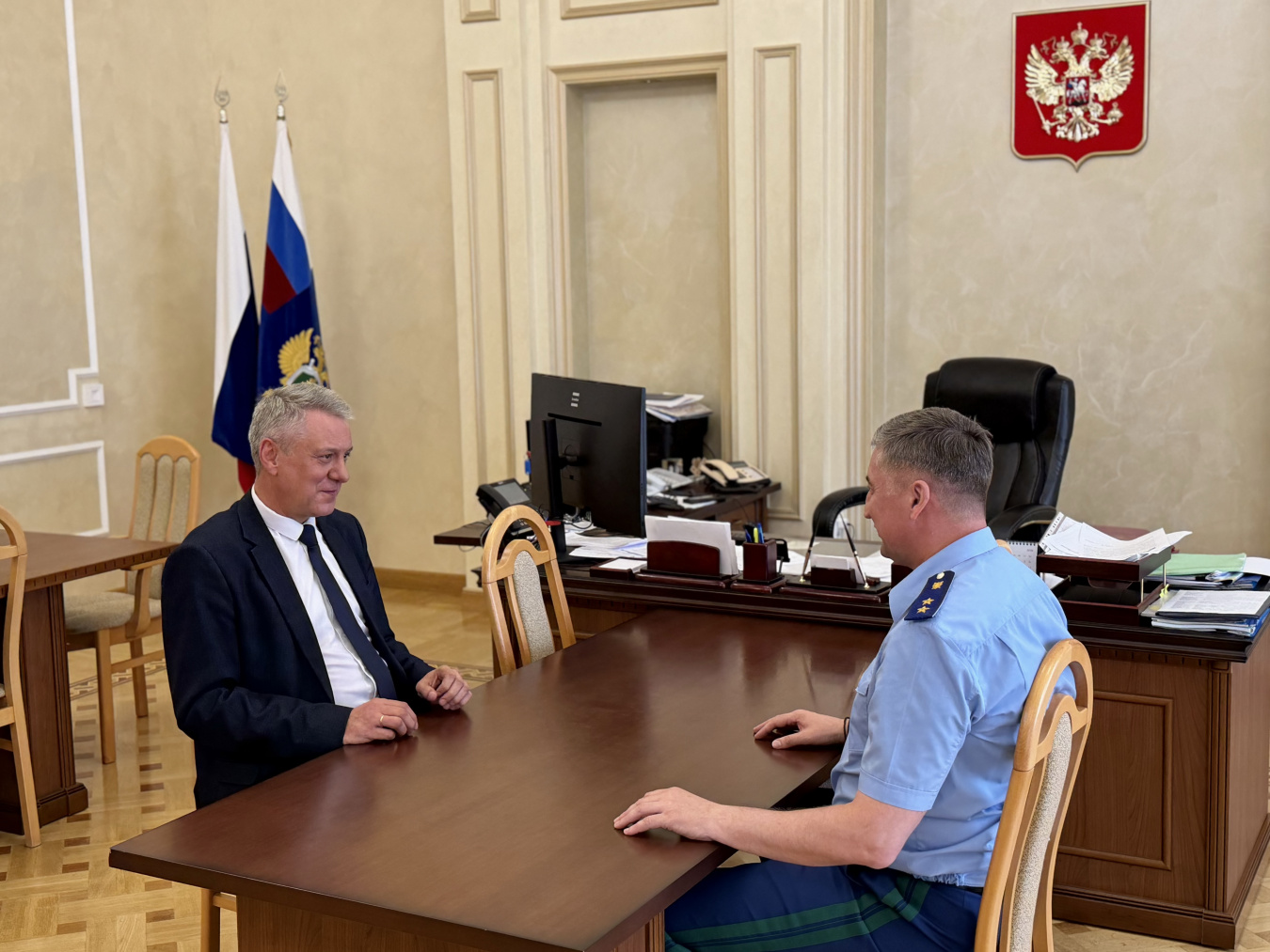 Уполномоченный по правам человека в Воронежской области Сергей Канищев обсудил аспекты защиты прав граждан с прокурором области 