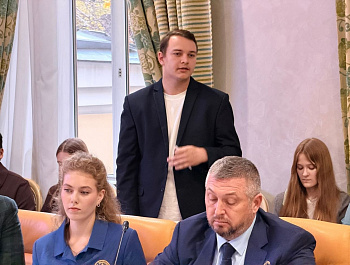 Представитель Молодежного совета при Уполномоченном принял участие в круглом столе в Общественной палате Российской Федерации