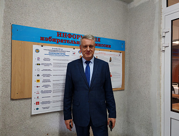 Выборы-2026. Уполномоченный ведет проверку готовности участков для голосования
